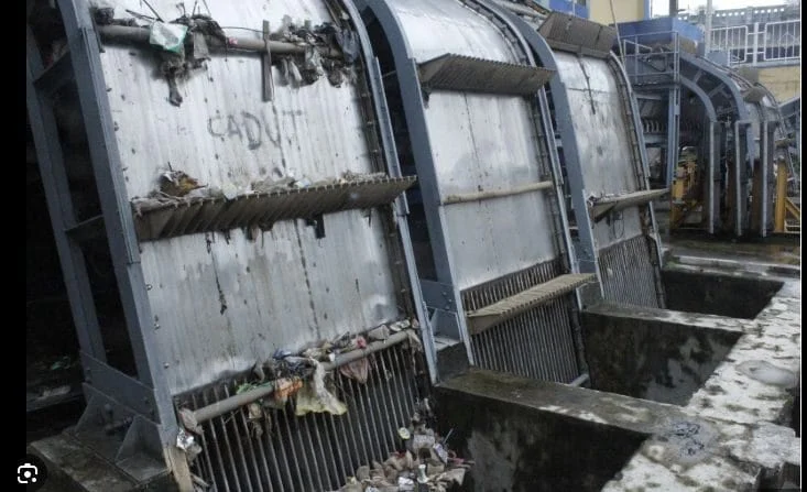 mesin conveyor sampah